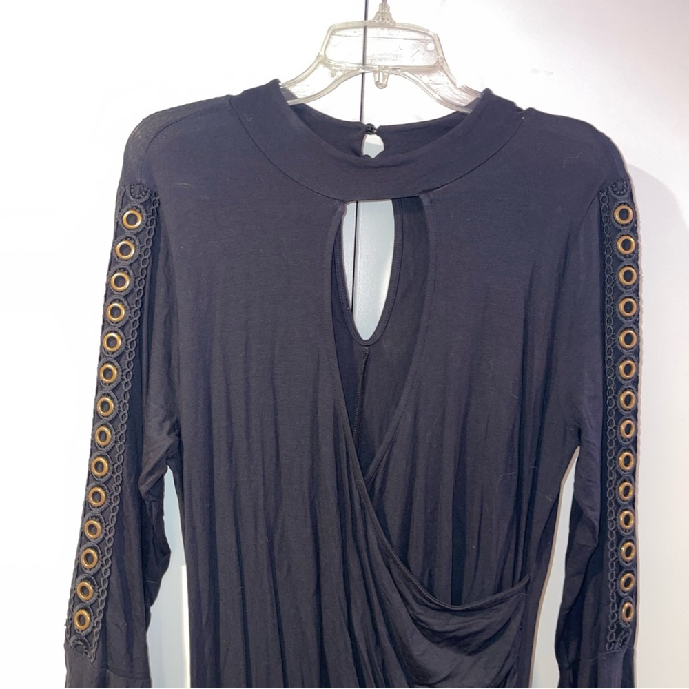 Venus dress black size XL